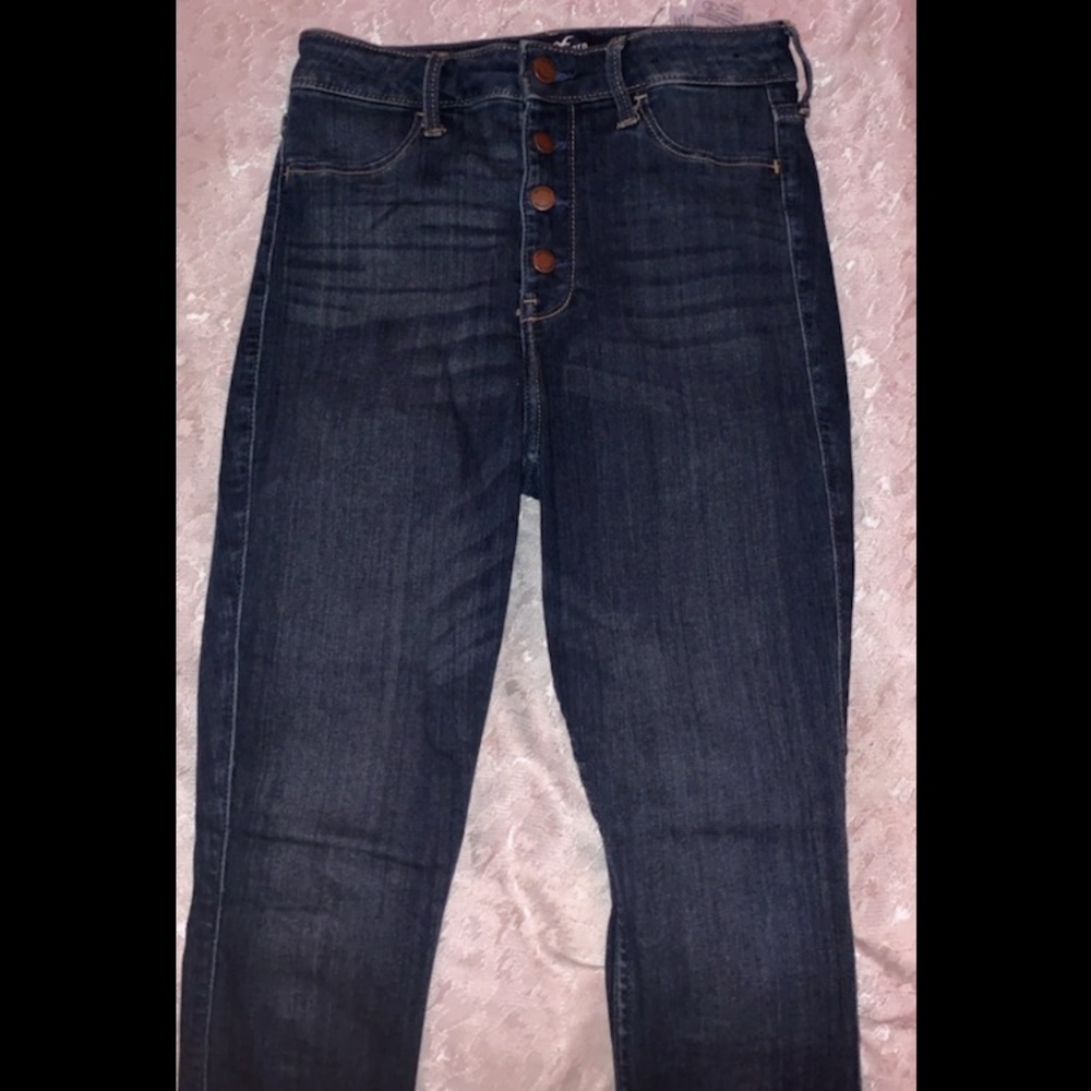 Hollister Curvy high rise crop jean legging